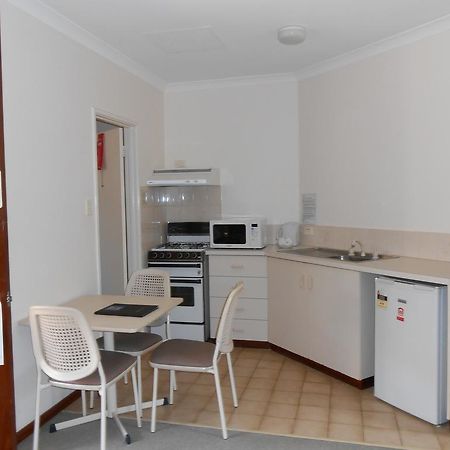 Augusta'S Georgiana Molloy Motel Buitenkant foto