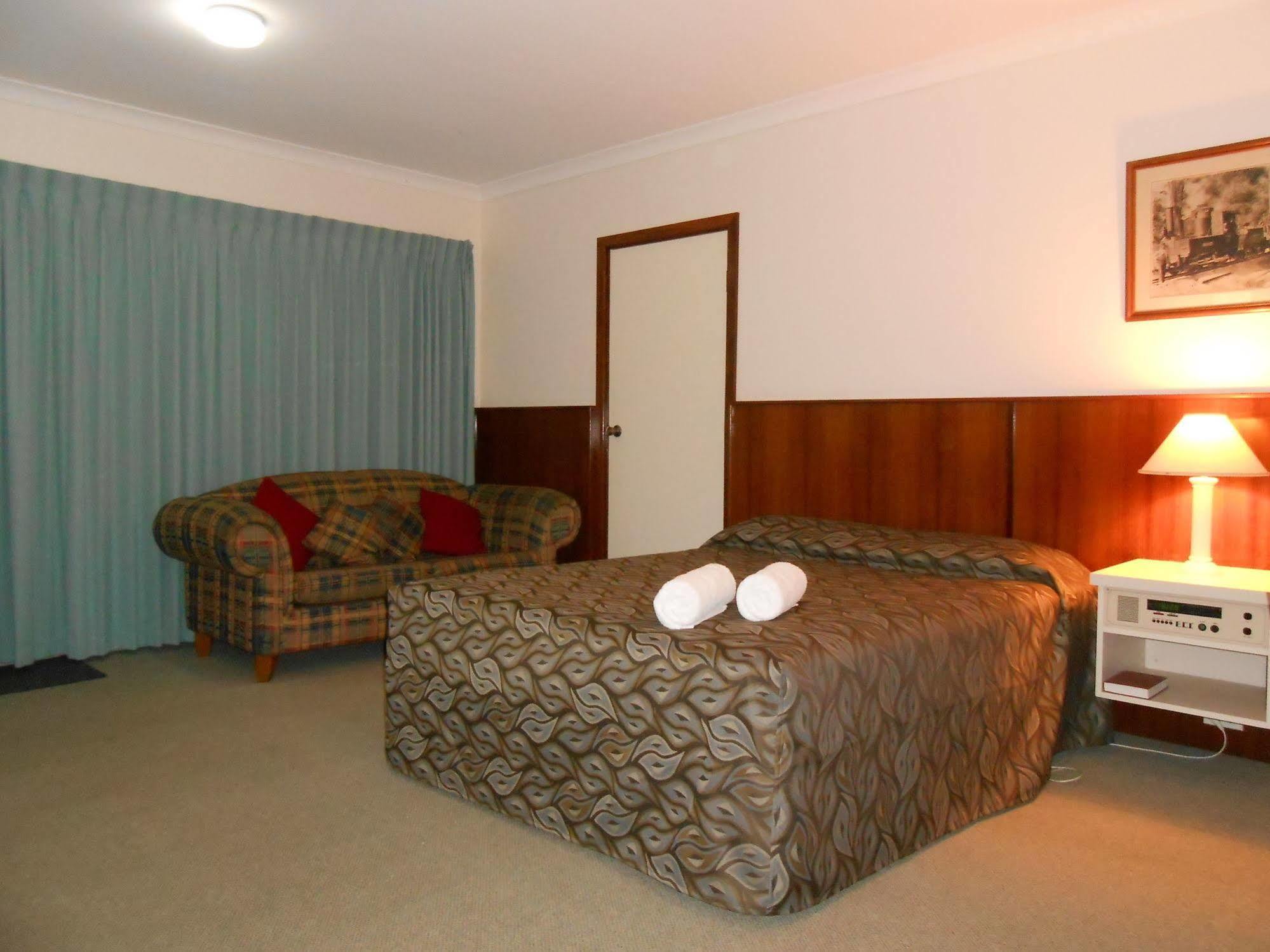 Augusta'S Georgiana Molloy Motel Buitenkant foto